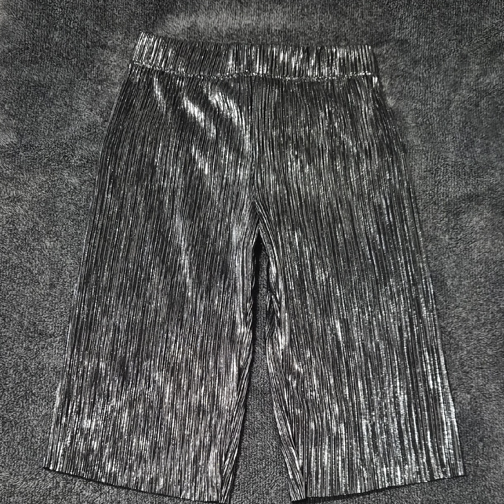 Kids Silver Pleated Bottoms